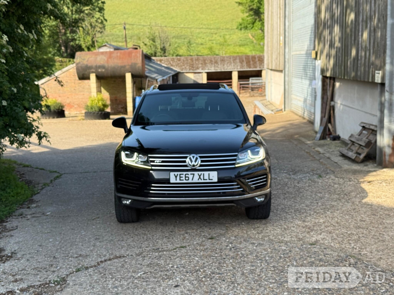 Volkswagen Touareg Upper North Dean