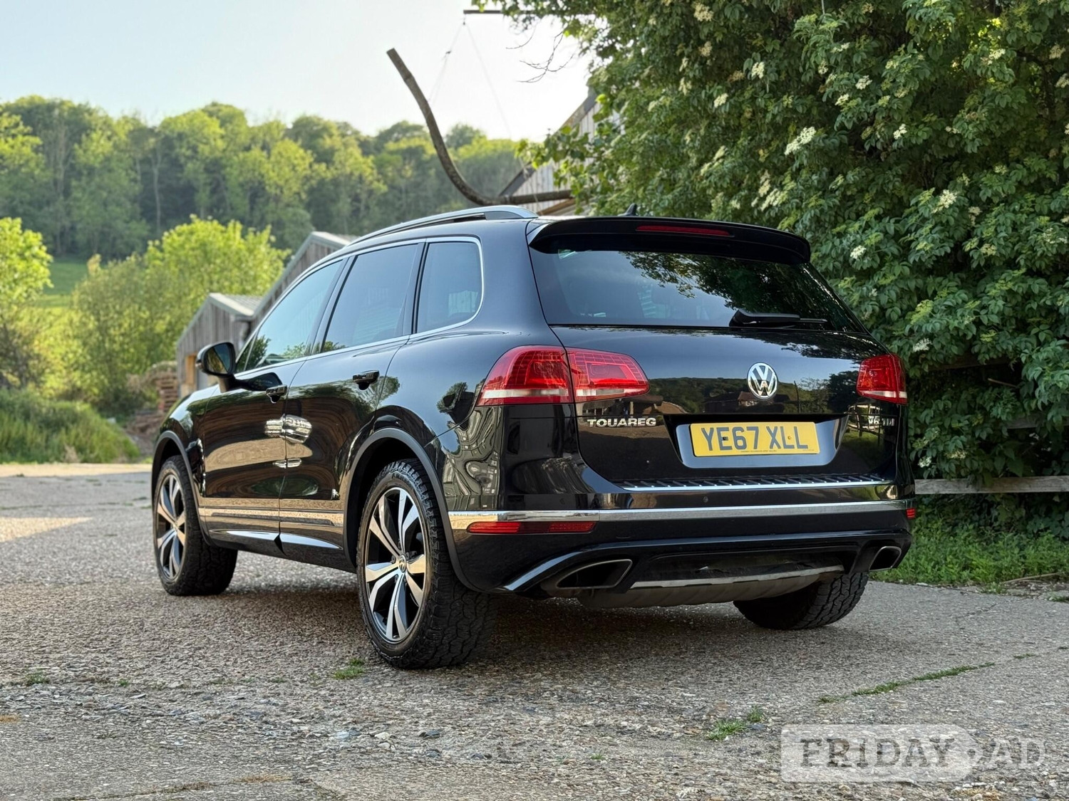 Volkswagen Touareg 2017 - Cars in Upper North Dean