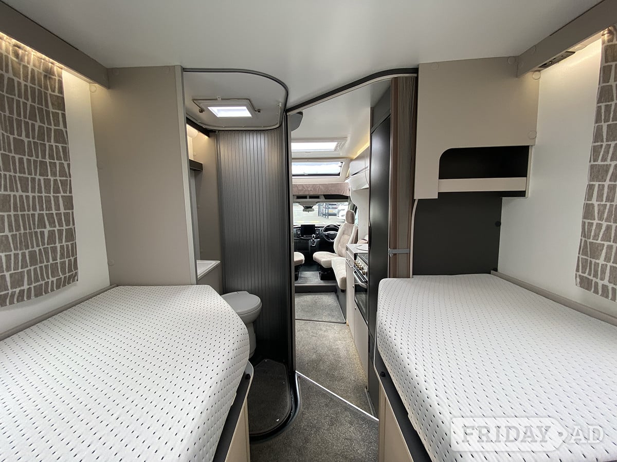[3 berth ]Bailey Alora 69-4T