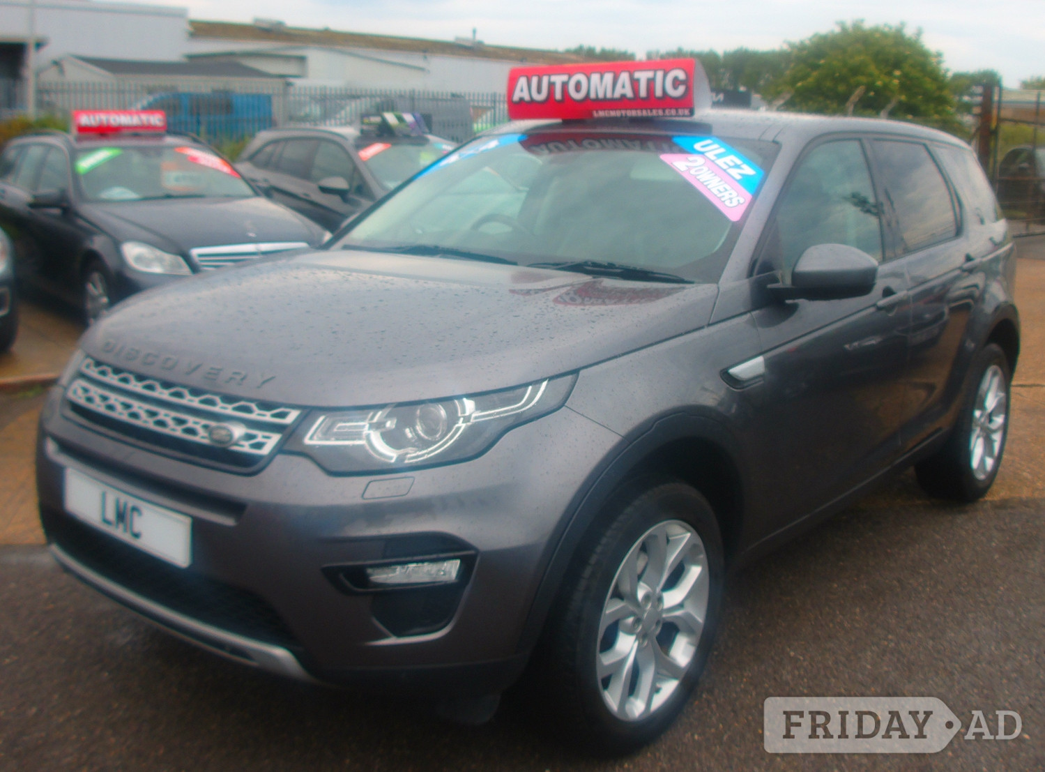 [ berth ]Land Rover Discovery Sport
