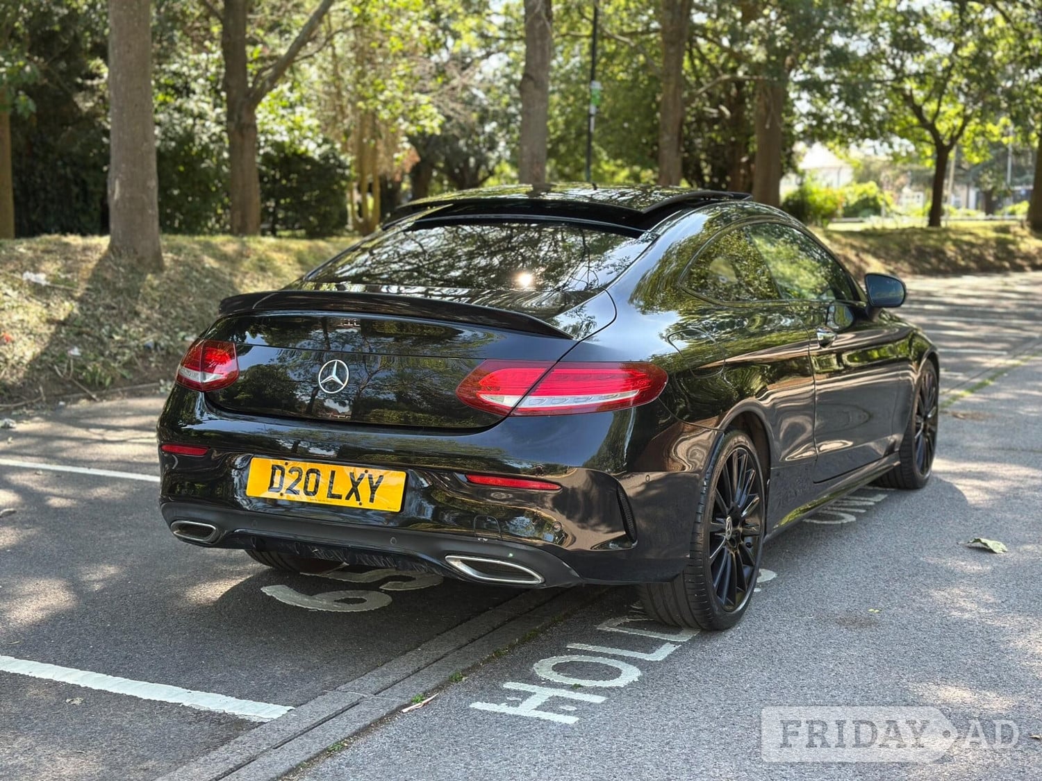 Mercedes-Benz C Class 2017 - Cars in Uxbridge