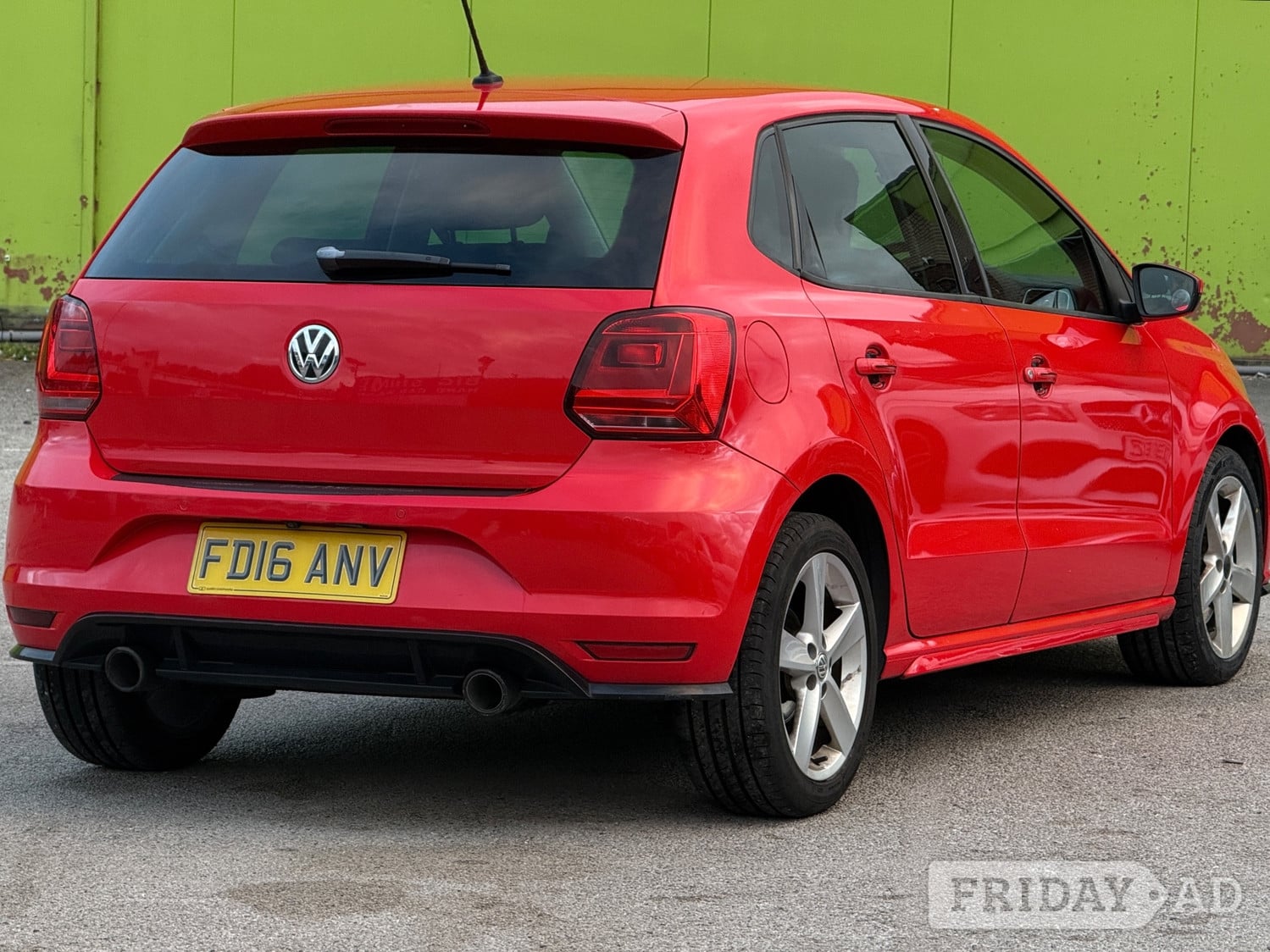 Volkswagen Polo 2016 - Cars