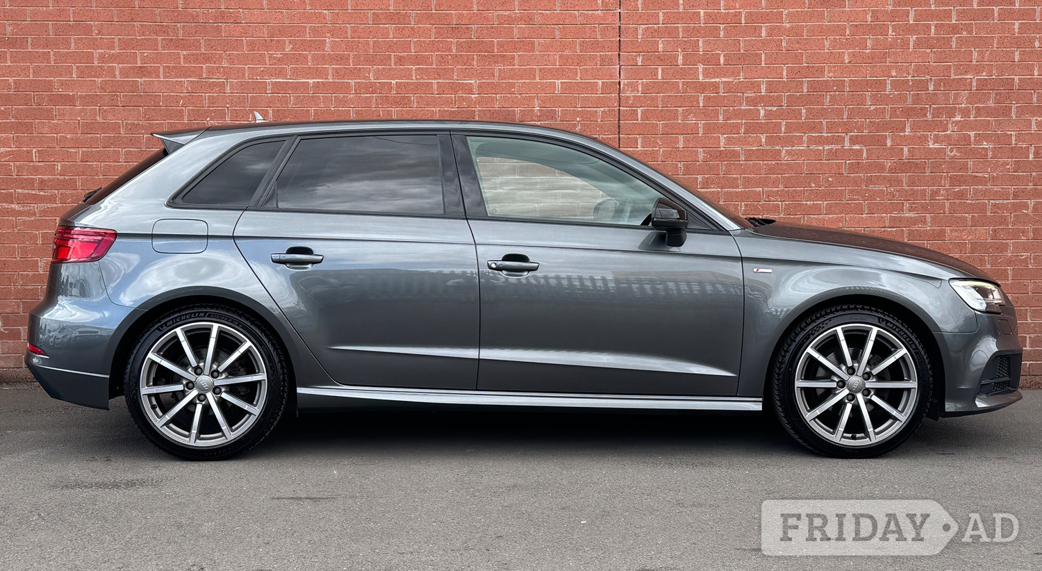 [ berth ]Audi A3