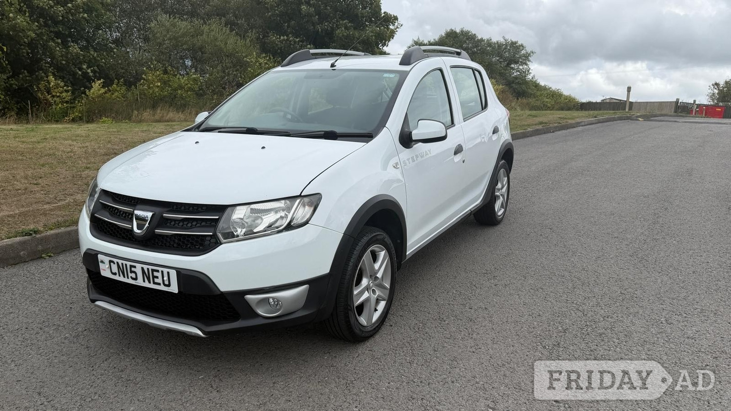 Dacia Sandero Stepway 2015 in Swansea