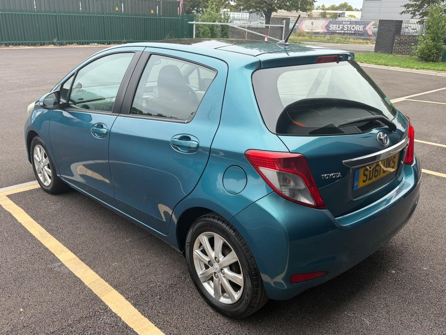 [ berth ]Toyota Yaris