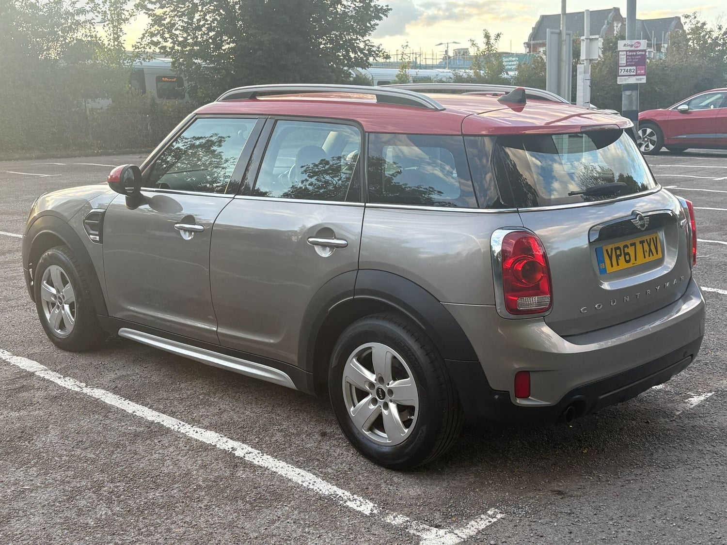 Mini Countryman 2017 - Cars in East Molesey