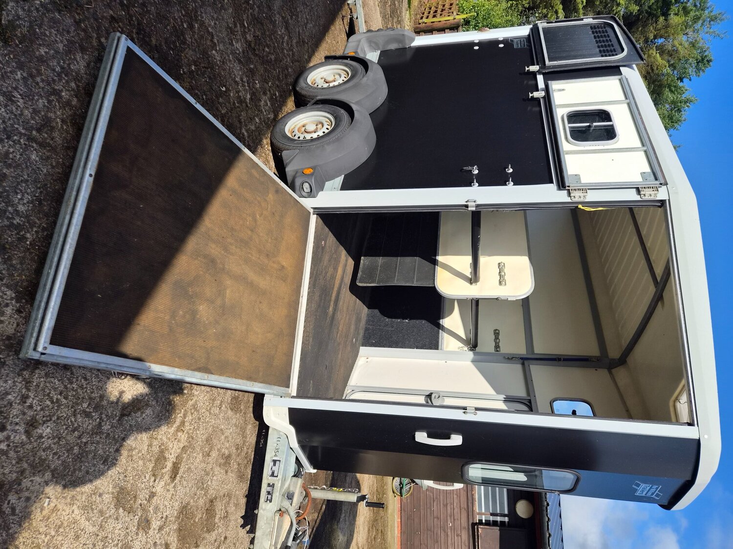 Ifor Williams HB511  Horse Trailer - Trailers & Horseboxes in Airdrie