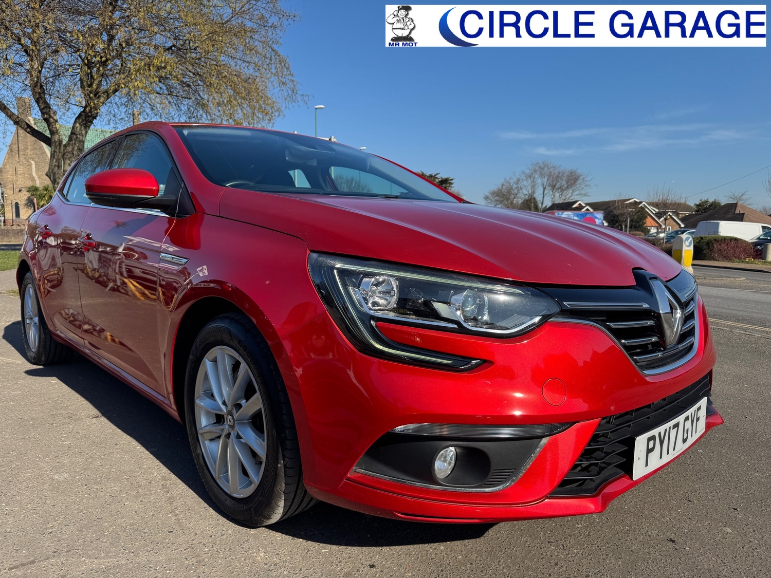Renault Megane 2017 - Cars in Lancing