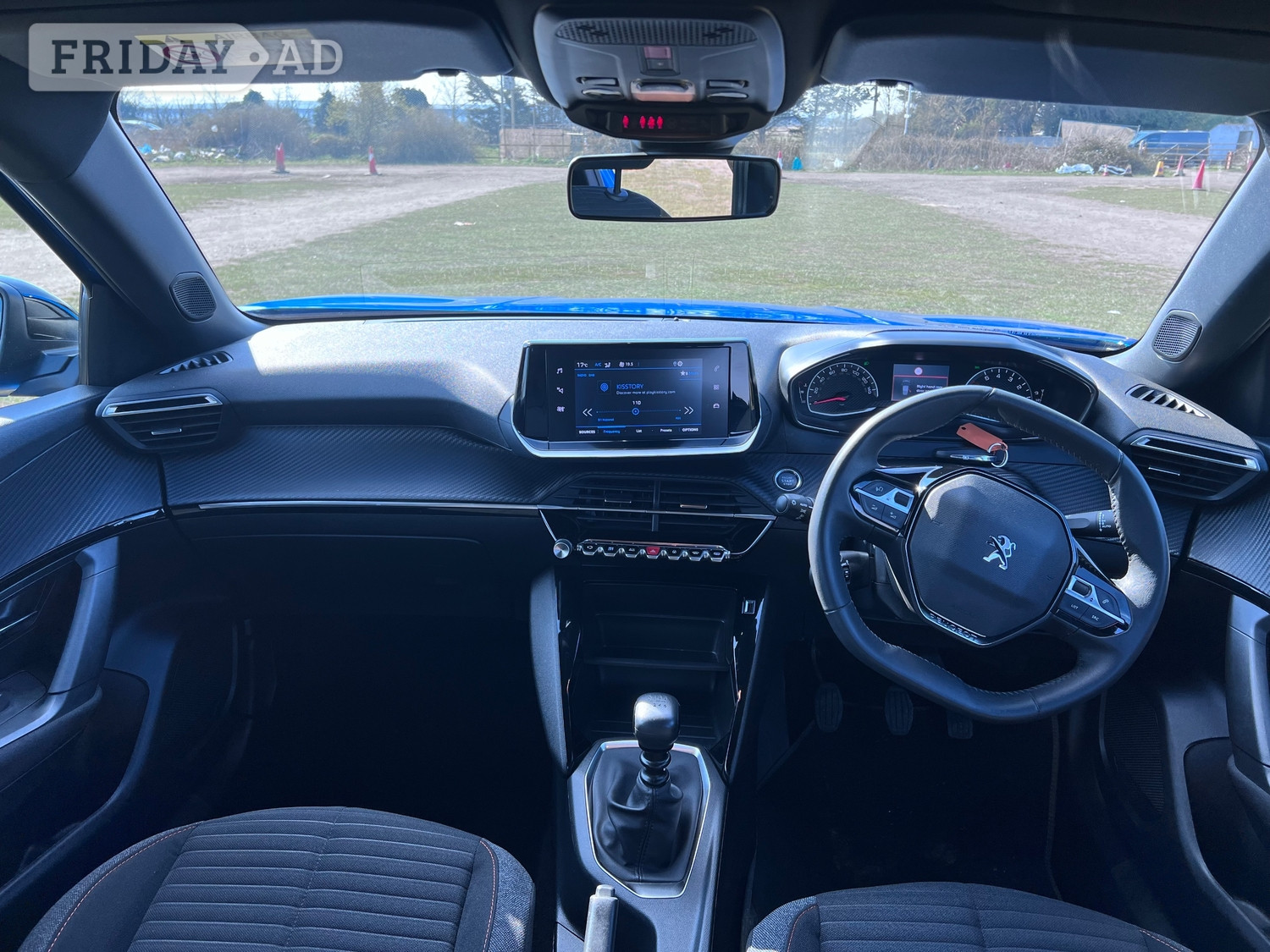 Peugeot 2008 2023 - Cars