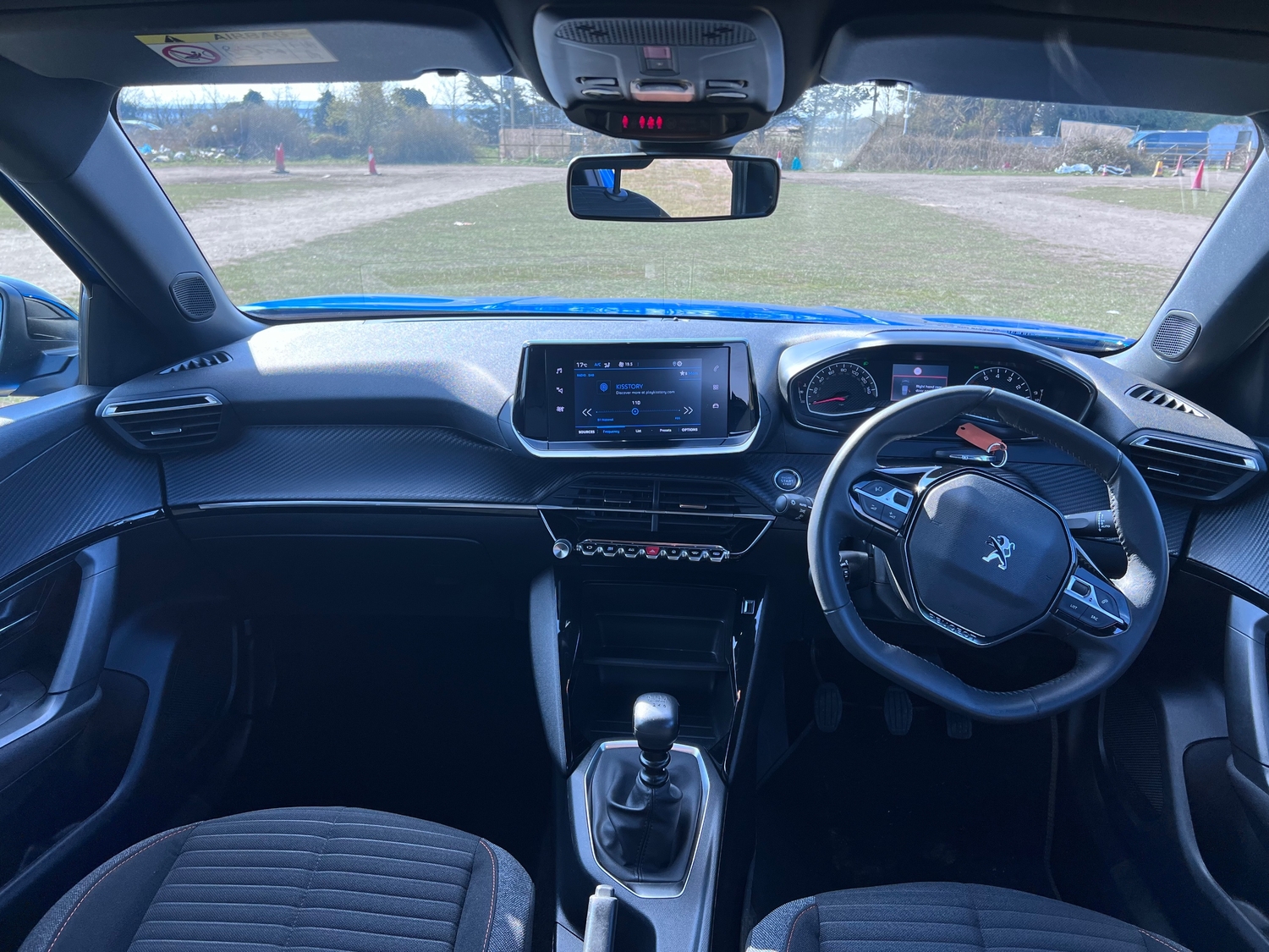Peugeot 2008 2023 - Cars