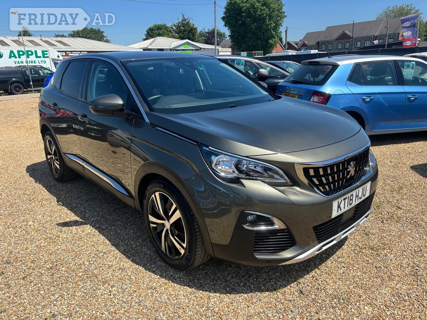[ berth ]Peugeot 3008