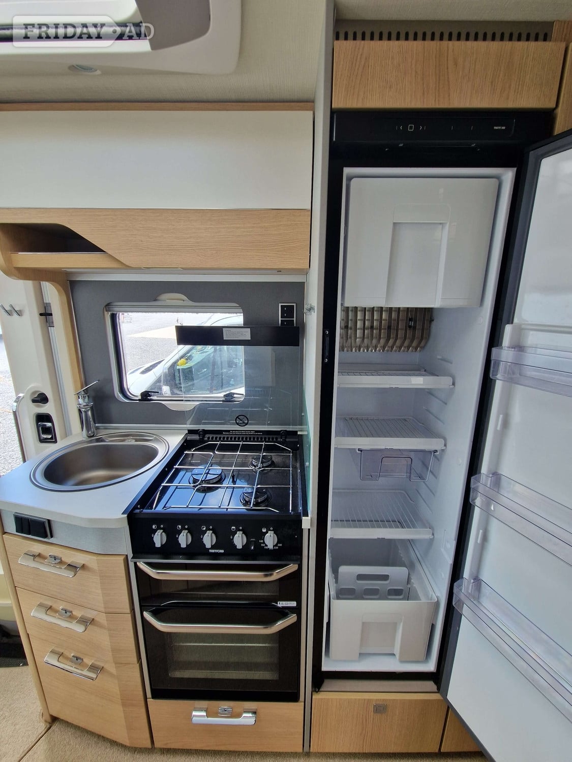 Hymer B-Class ModernComfort I 580 2022 for sale - Motorhomes & Caravans