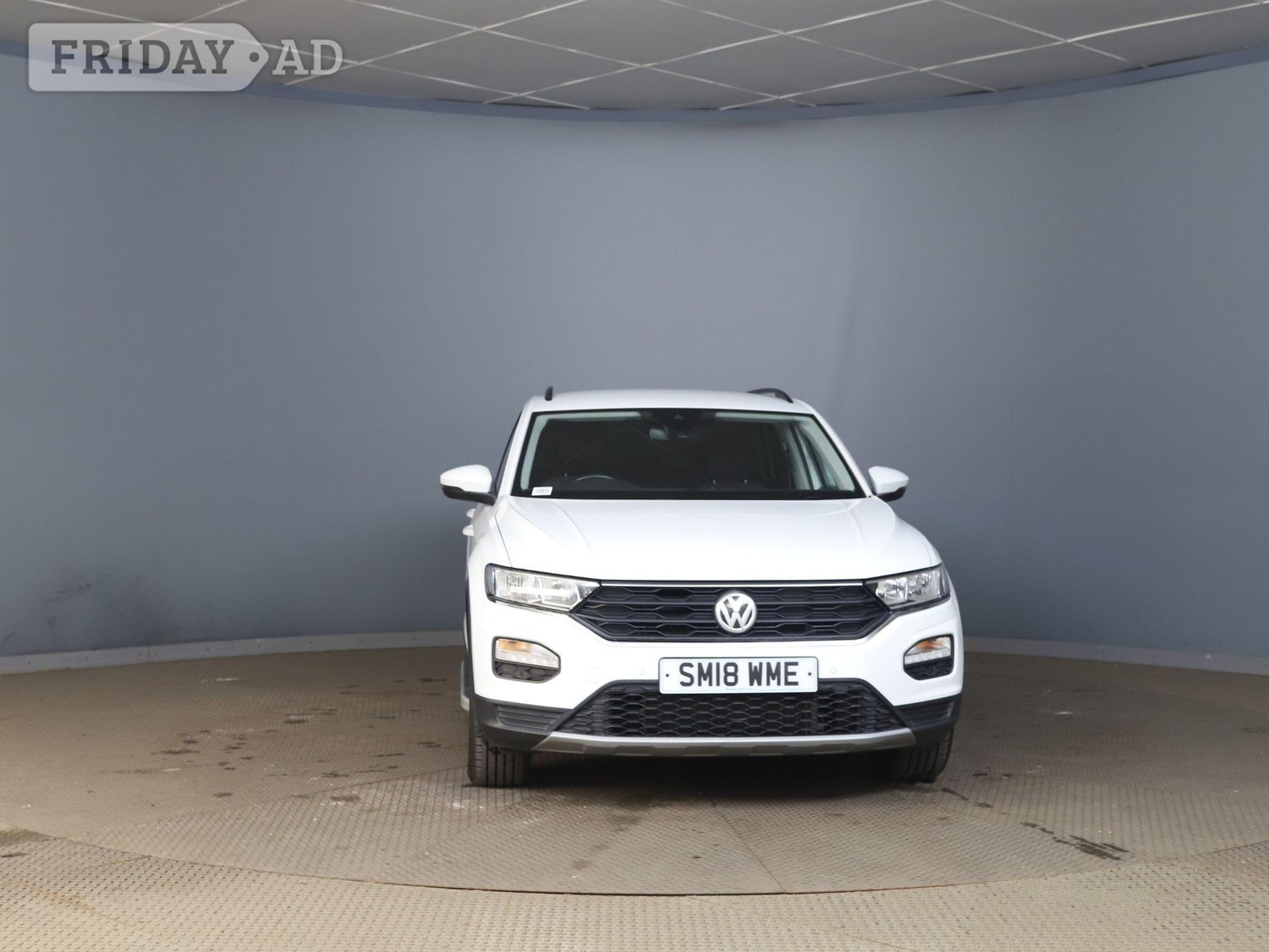 [ berth ]Volkswagen T-Roc