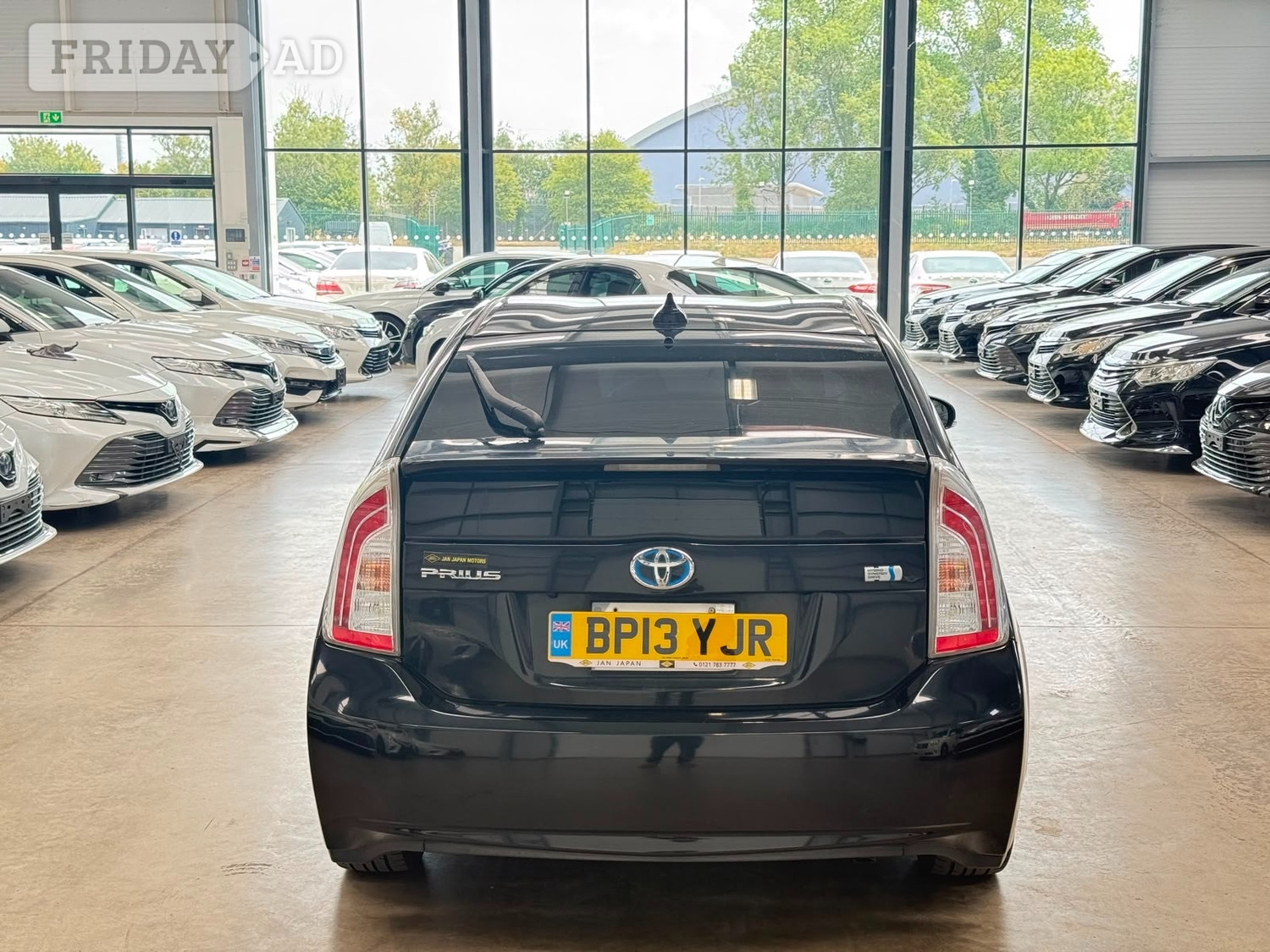 Toyota Prius 2013 - Cars in Reading