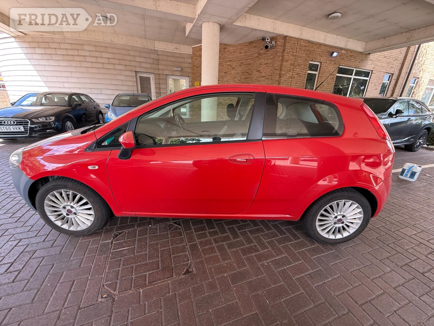 Fiat Grande Punto 2009 - Cars