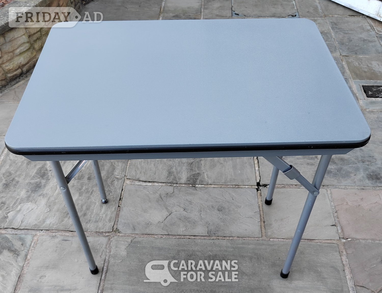 Isabela folding table in Burton upon Trent