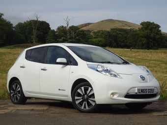 Nissan LEAF 2015