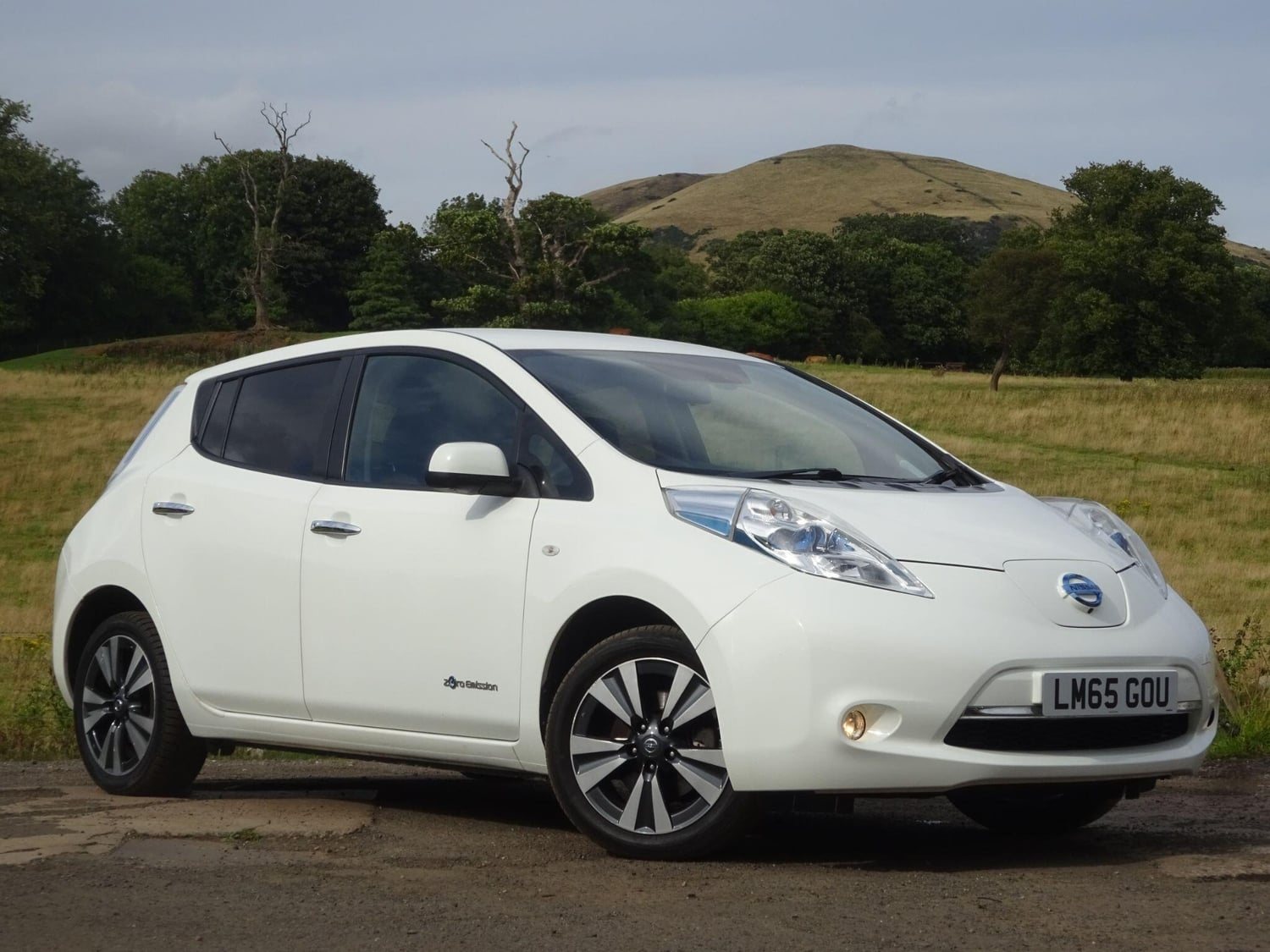 Nissan LEAF 2015 in Leven