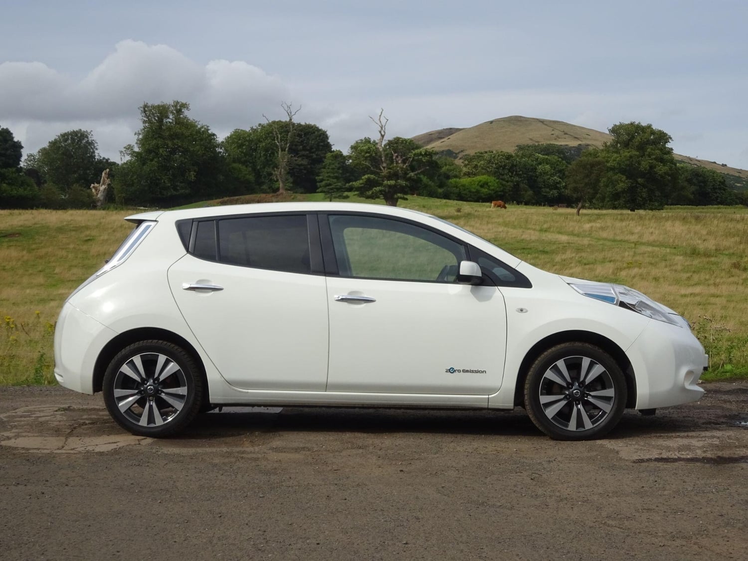 Nissan LEAF 2015 - Cars