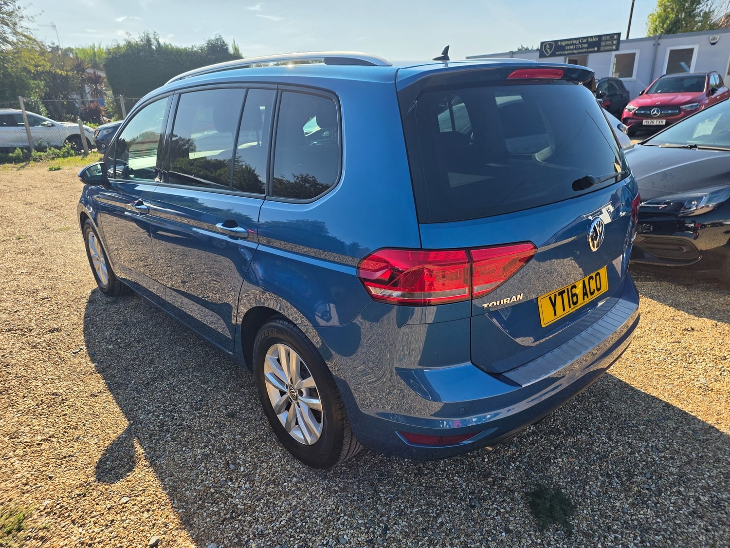 [ berth ]Volkswagen Touran