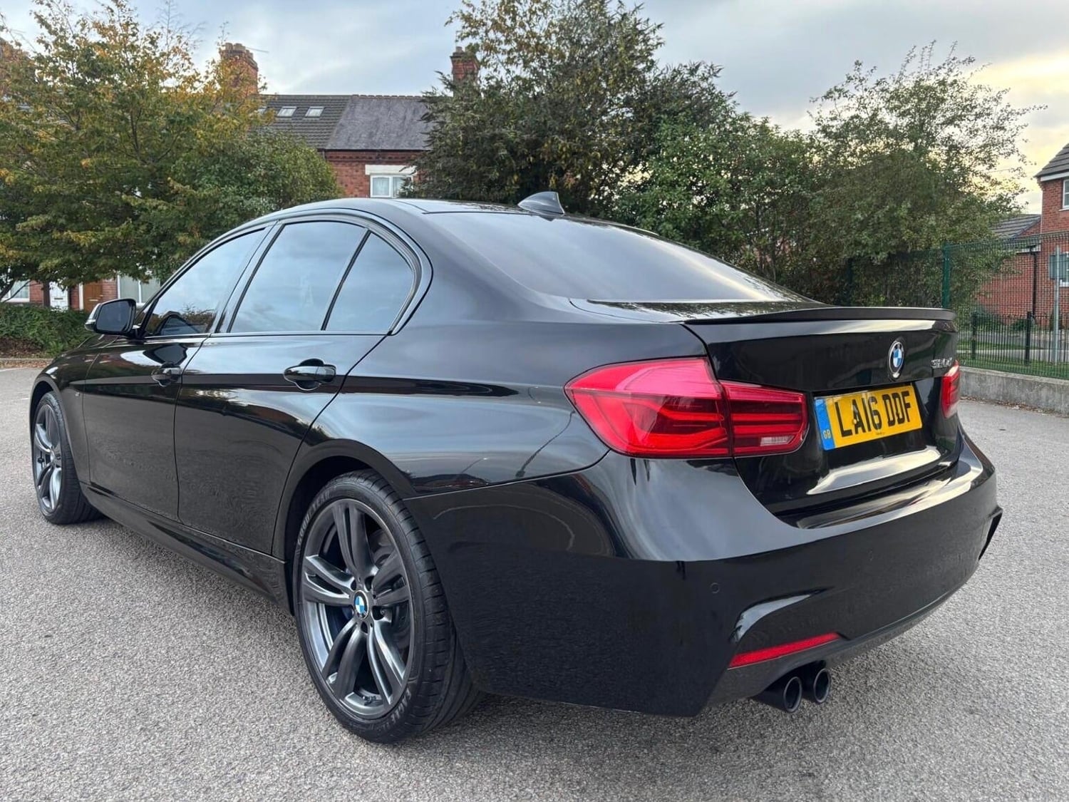 BMW 3 Series 2016 - Cars in Leicester