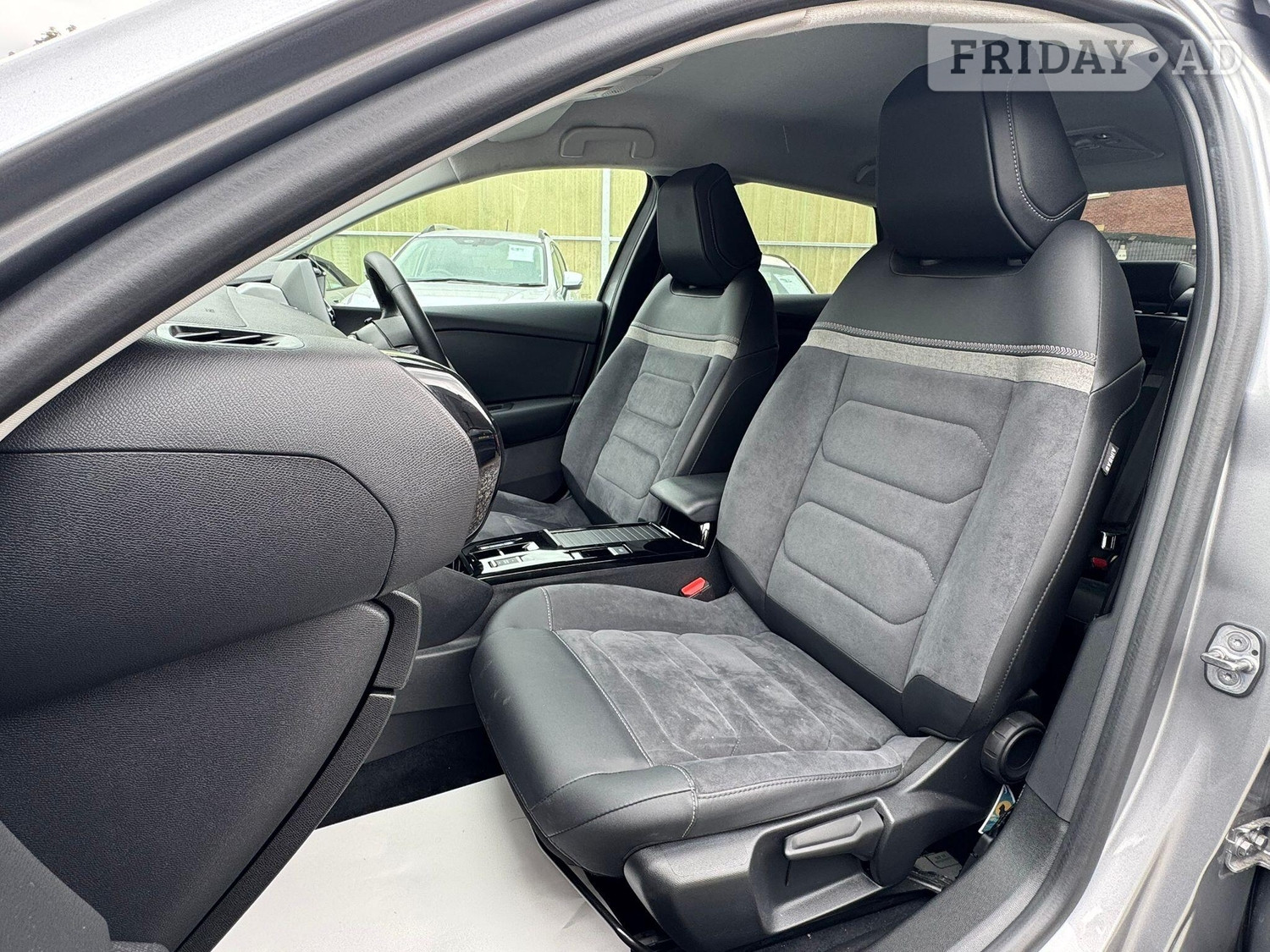 Citroen C4 2024 - Cars in Bedford