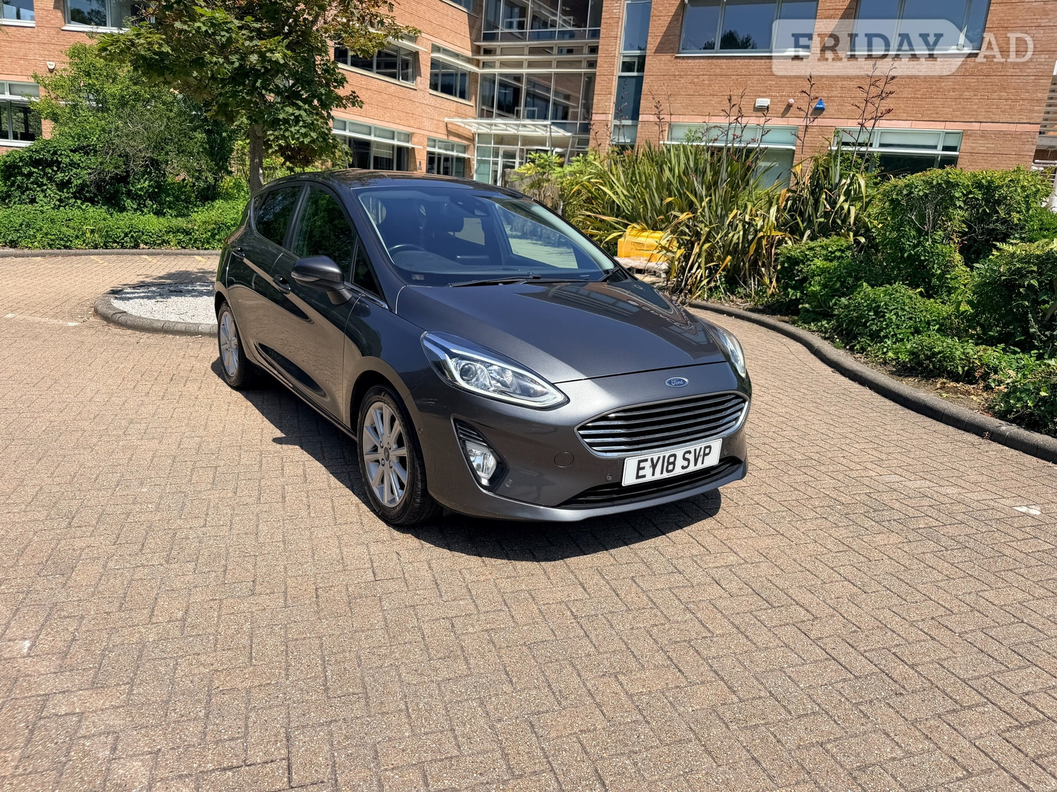 [ berth ]Ford Fiesta