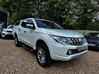 Mitsubishi L200 2016