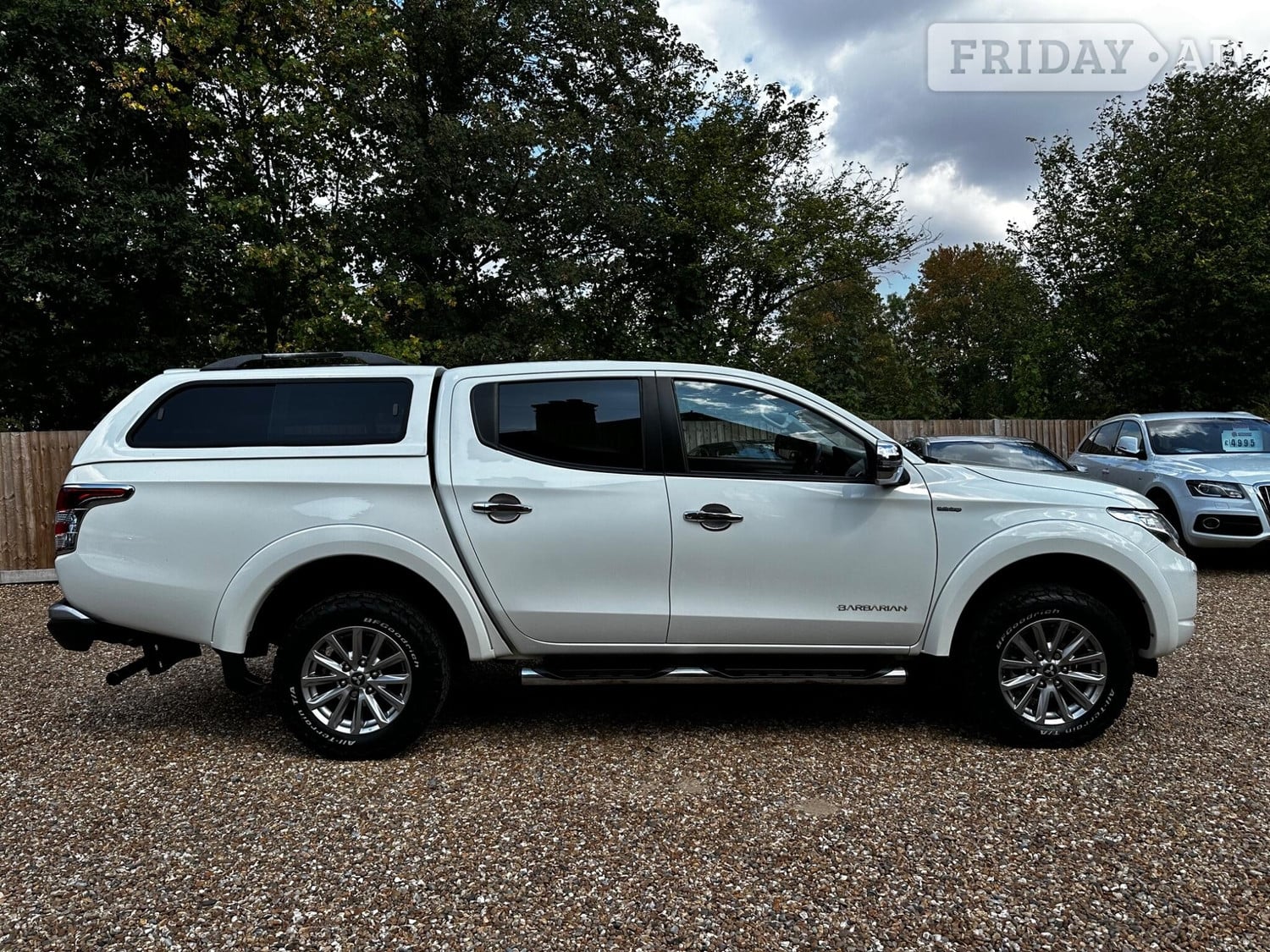 [ berth ]Mitsubishi L200