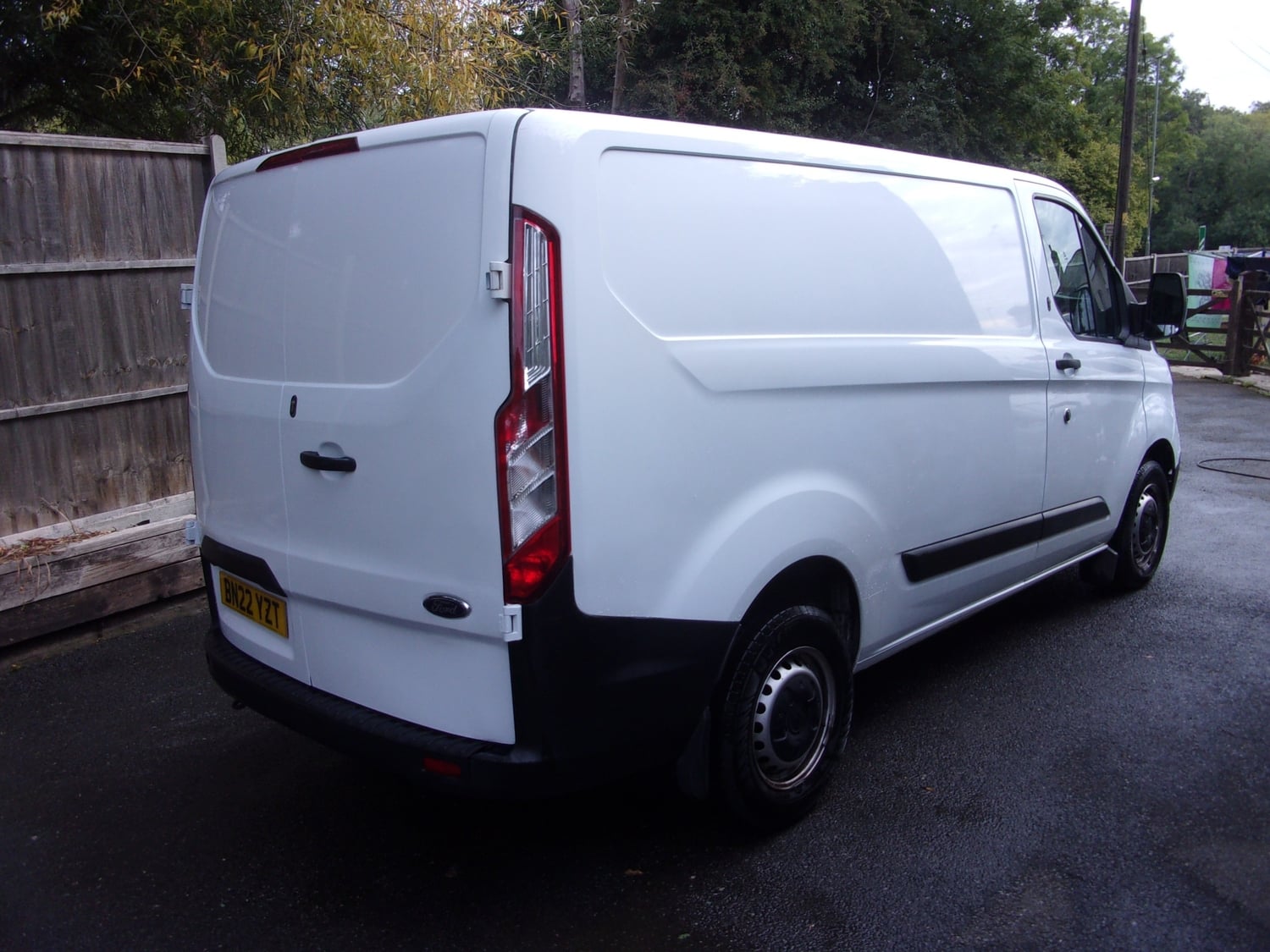 Ford Transit Custom 2022 - Vans & Commercial Vehicles in Godstone