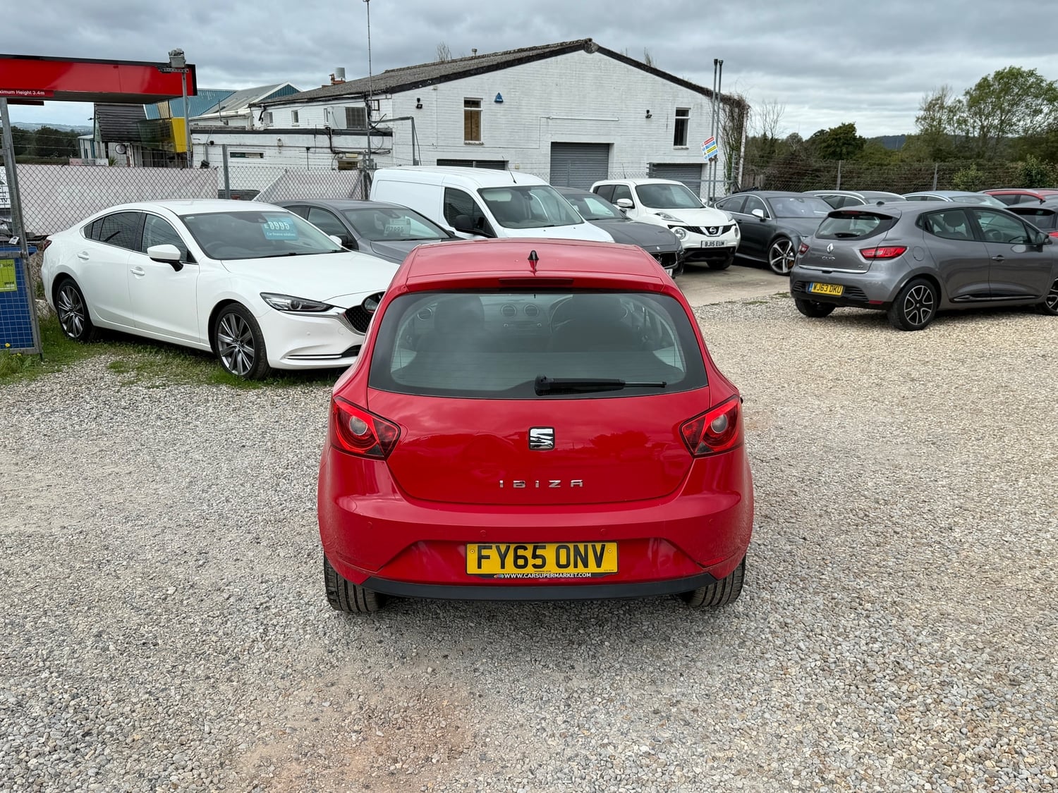 SEAT Ibiza 2015 - Cars