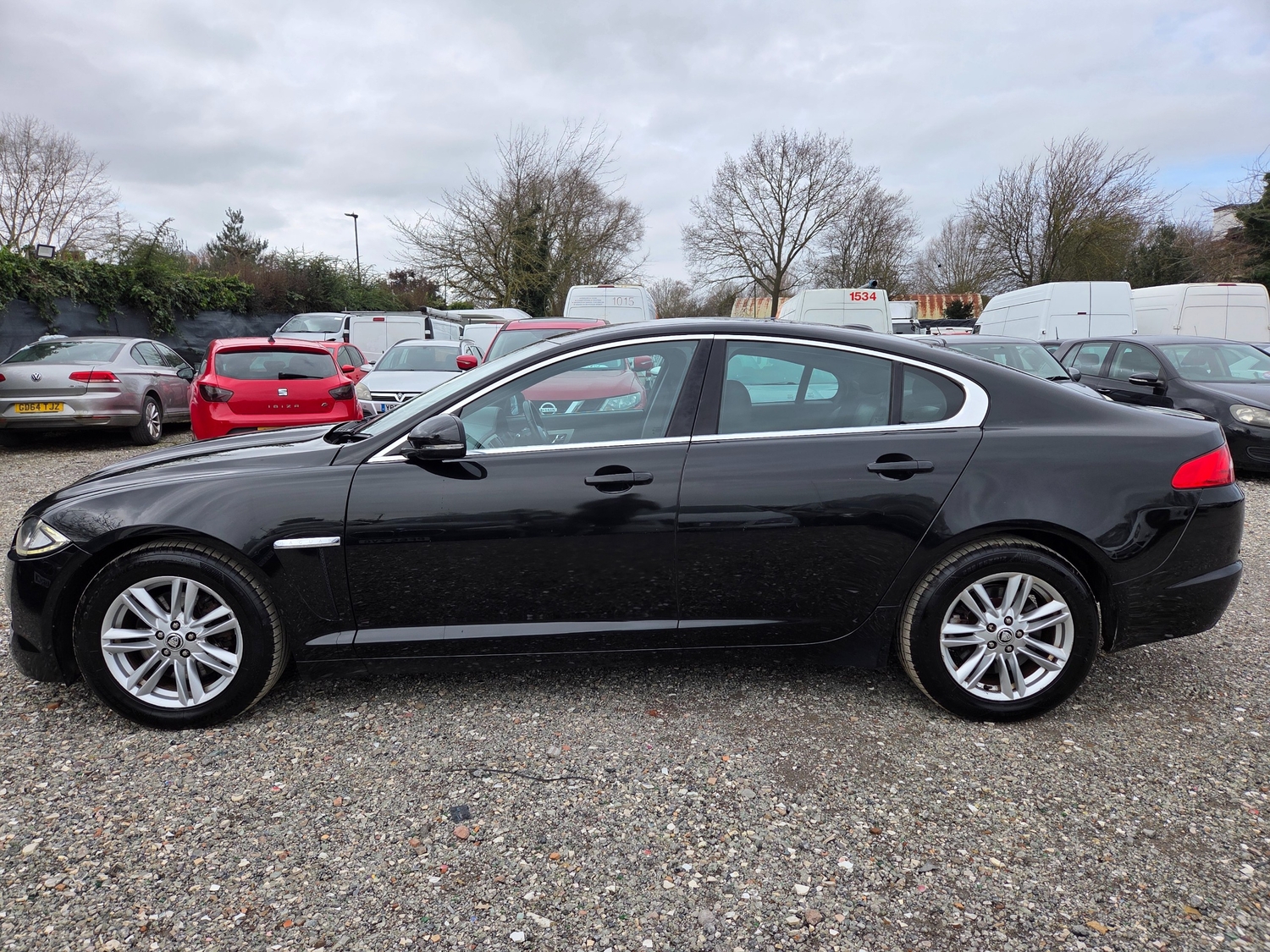 Jaguar XF 2012 - Cars