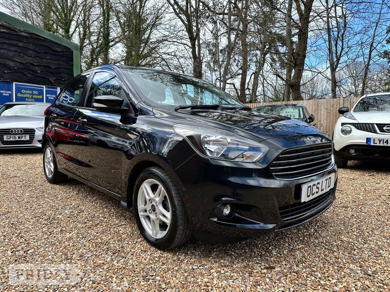 Ford Ka+ Hook
