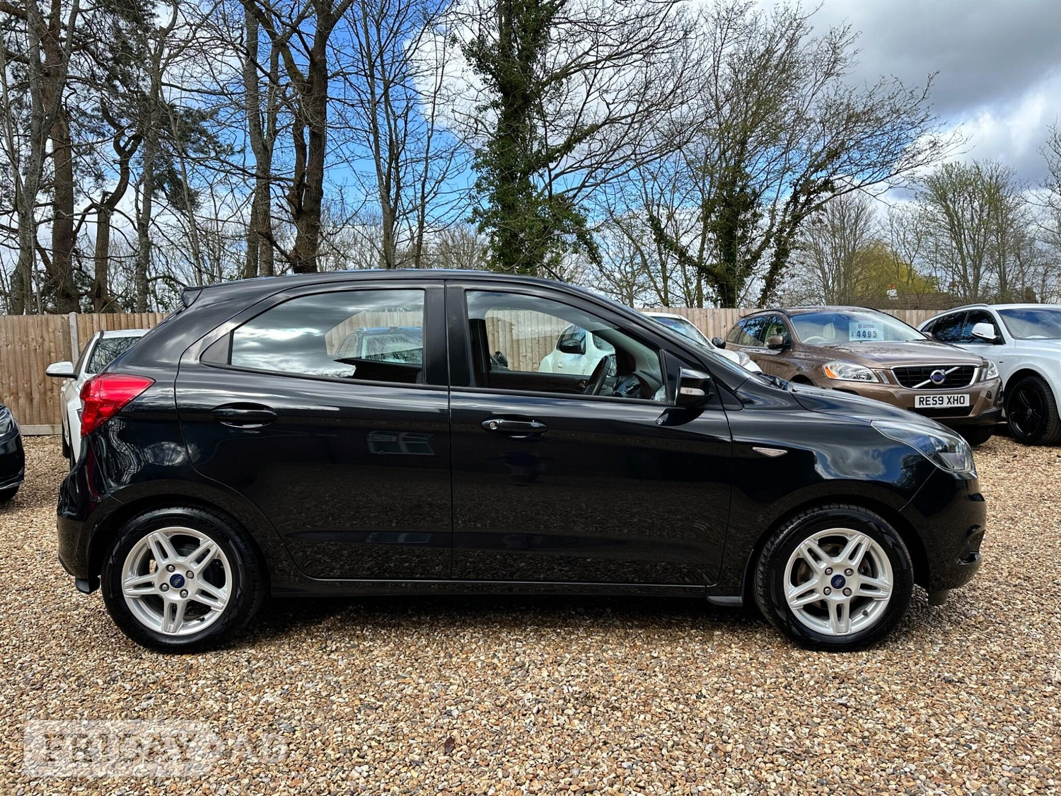 [ berth ]Ford Ka+