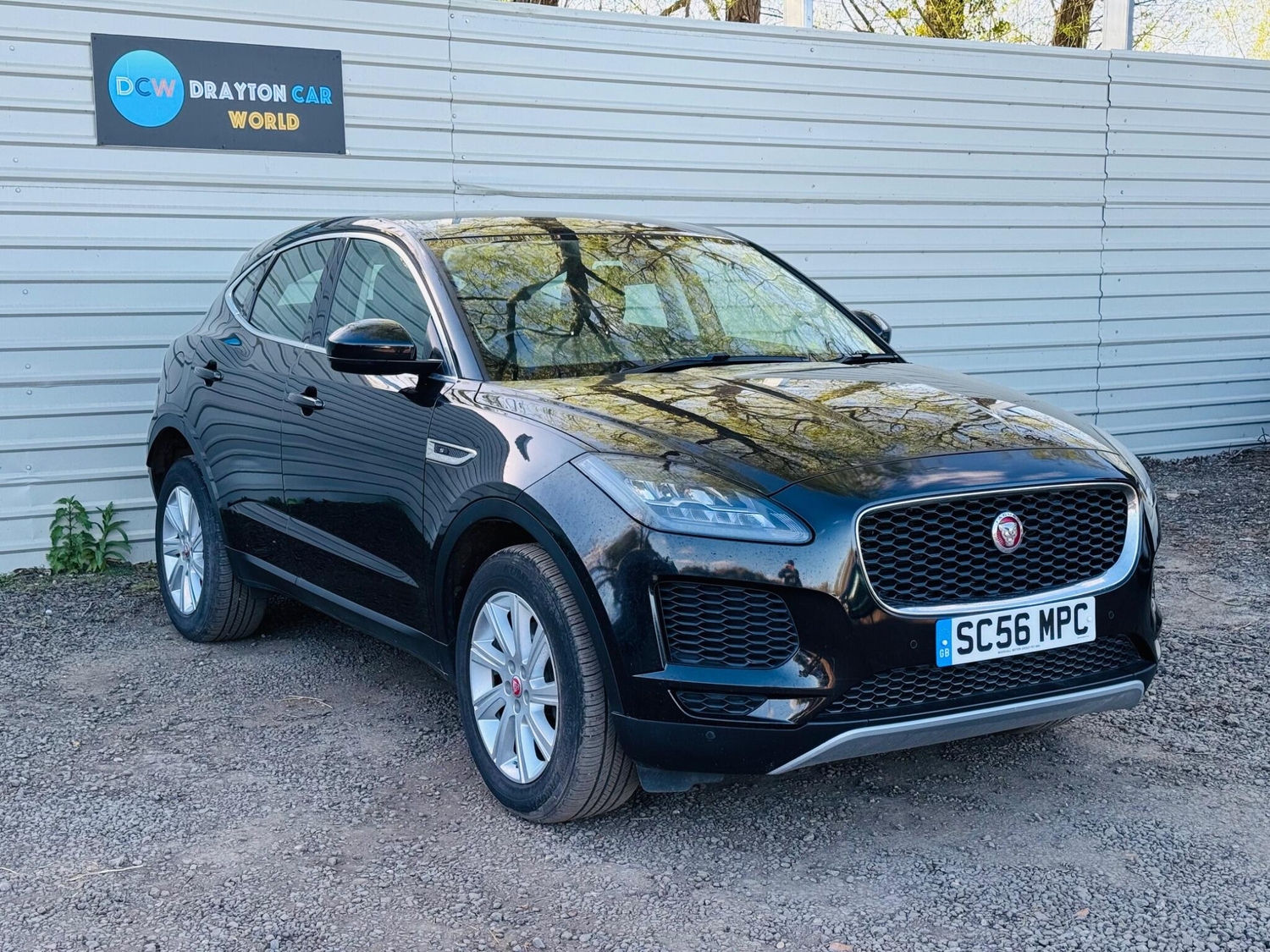 Jaguar E-Pace 2019 - Cars in Hillingdon