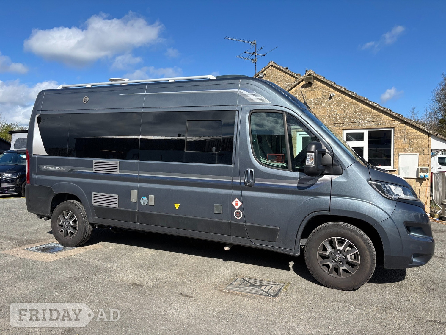 Auto-Sleepers Symbol Plus 2024 - Motorhomes & Caravans in Gloucester
