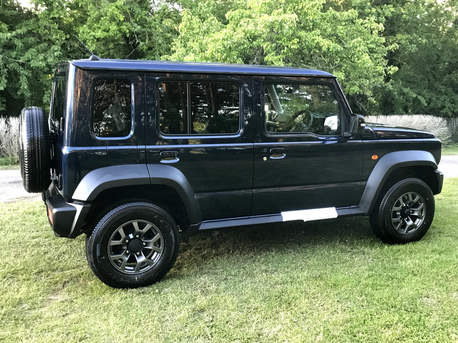 Suzuki Jimny 2025 - Cars