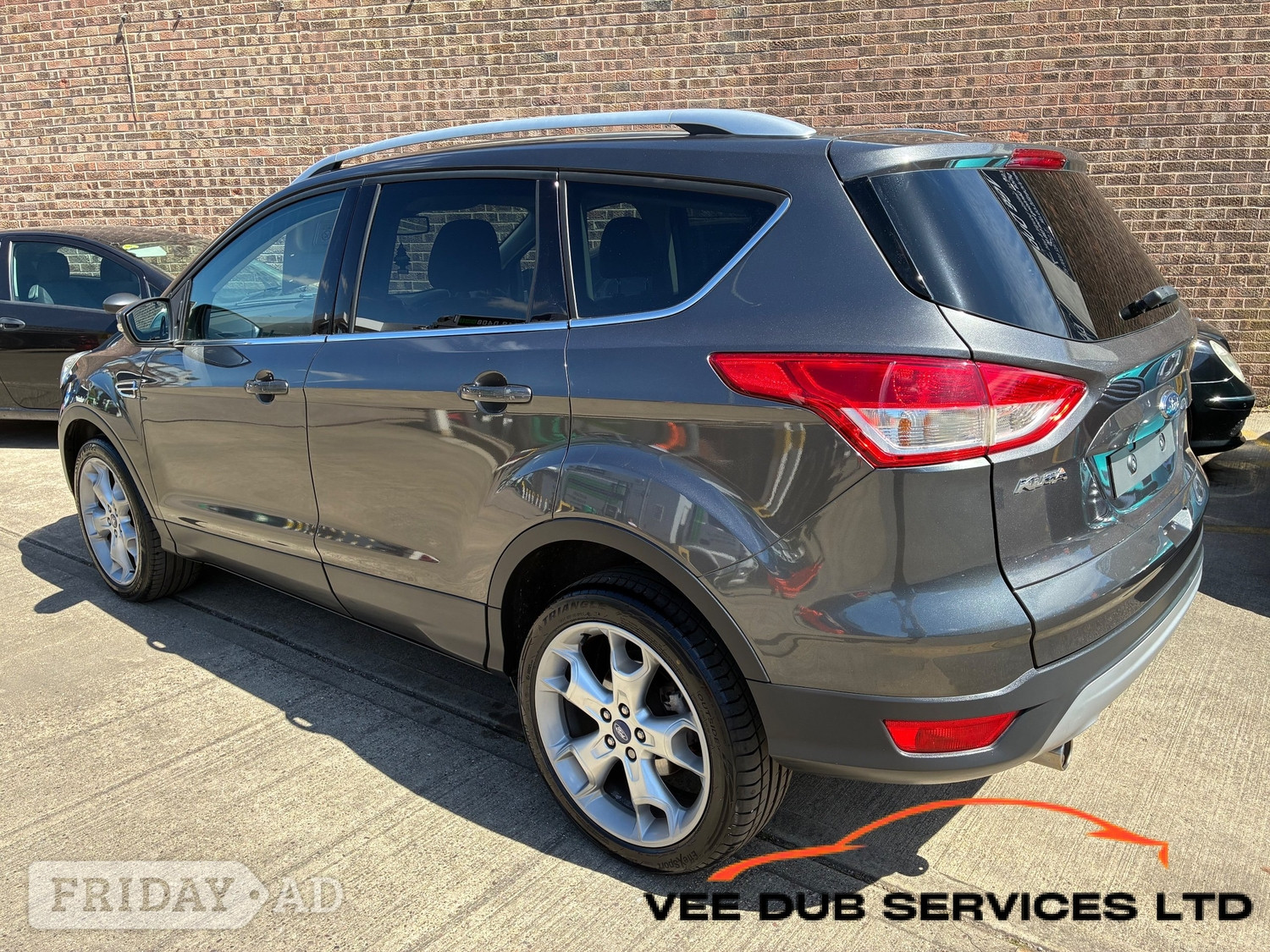 [ berth ]Ford Kuga