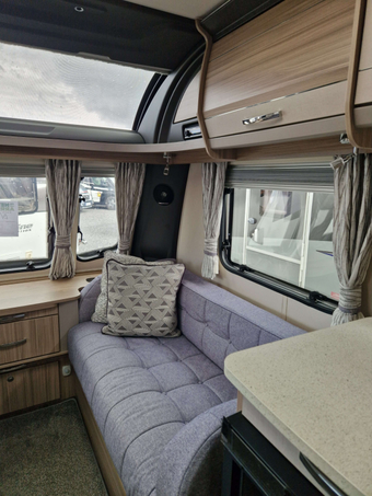 Coachman Acadia 565 2021