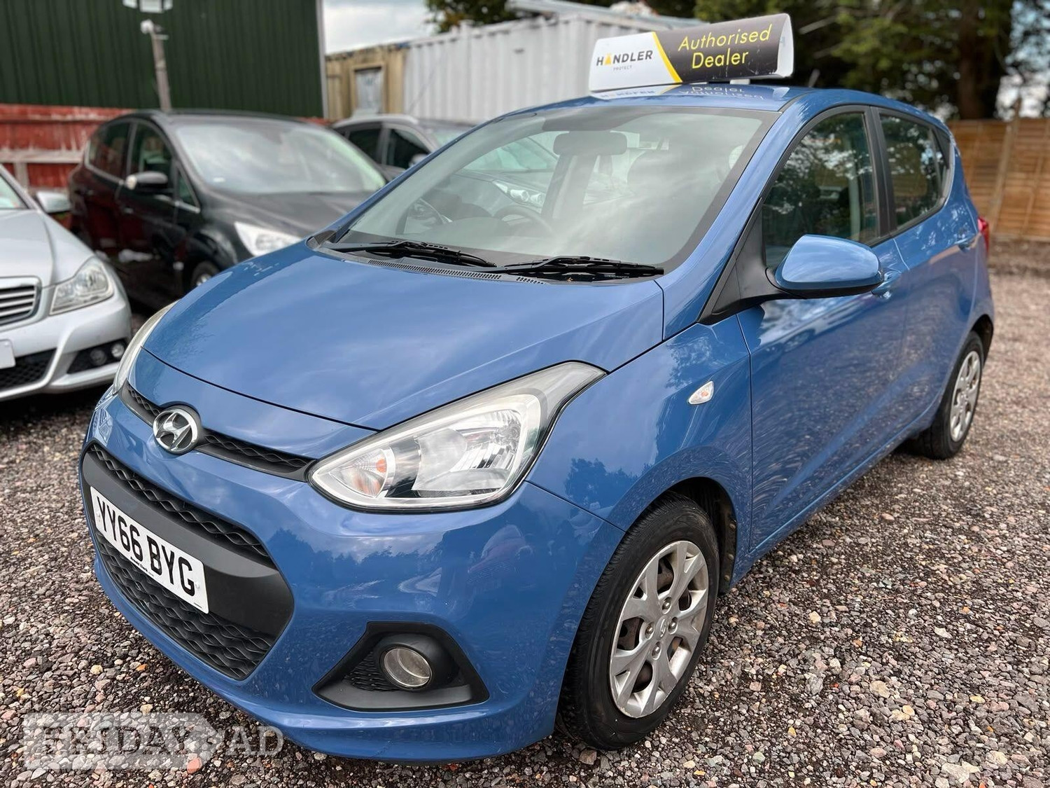 Hyundai i10 2016 - Cars in Milton Keynes