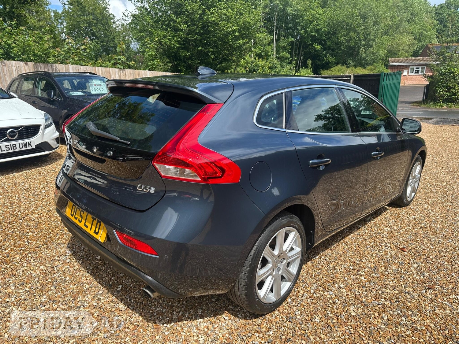 Volvo V40 2017 - Cars