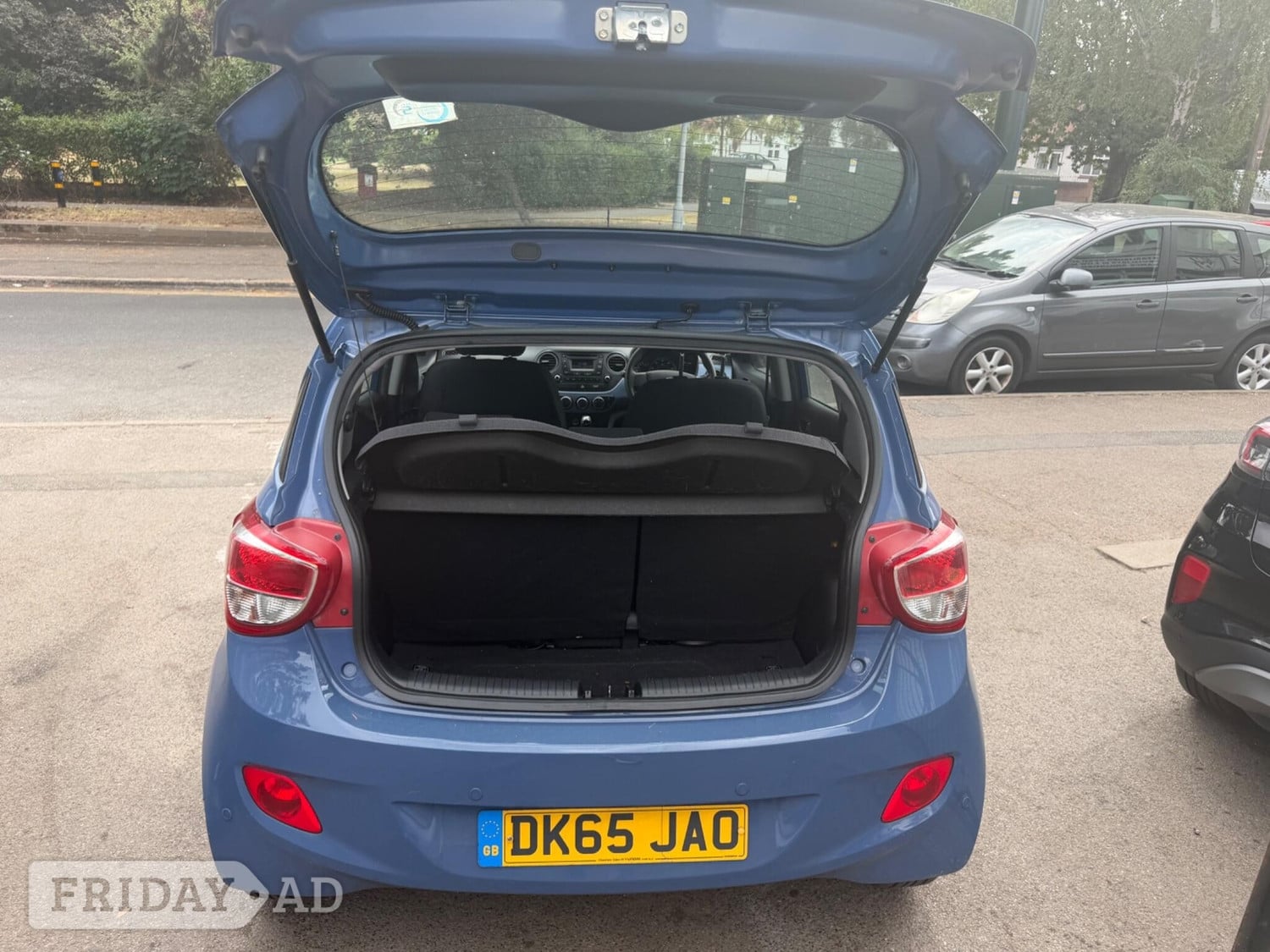 Hyundai i10 Sutton