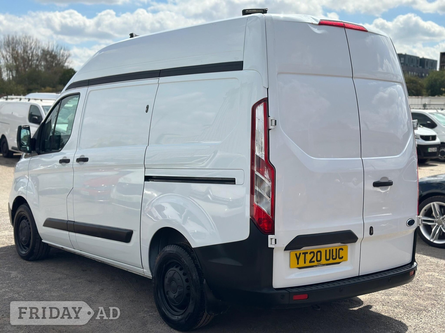 Ford Transit Custom 2020 - Vans & Commercial Vehicles