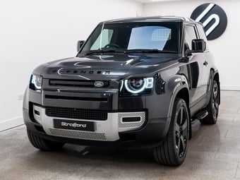 Land Rover Defender 90 2024