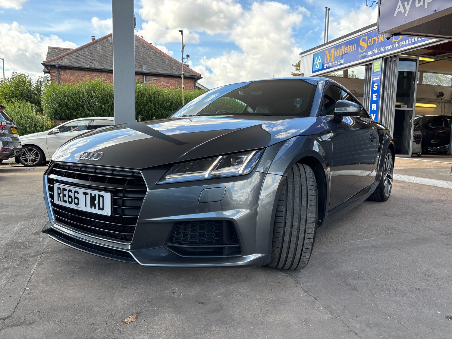 [ berth ]Audi TT
