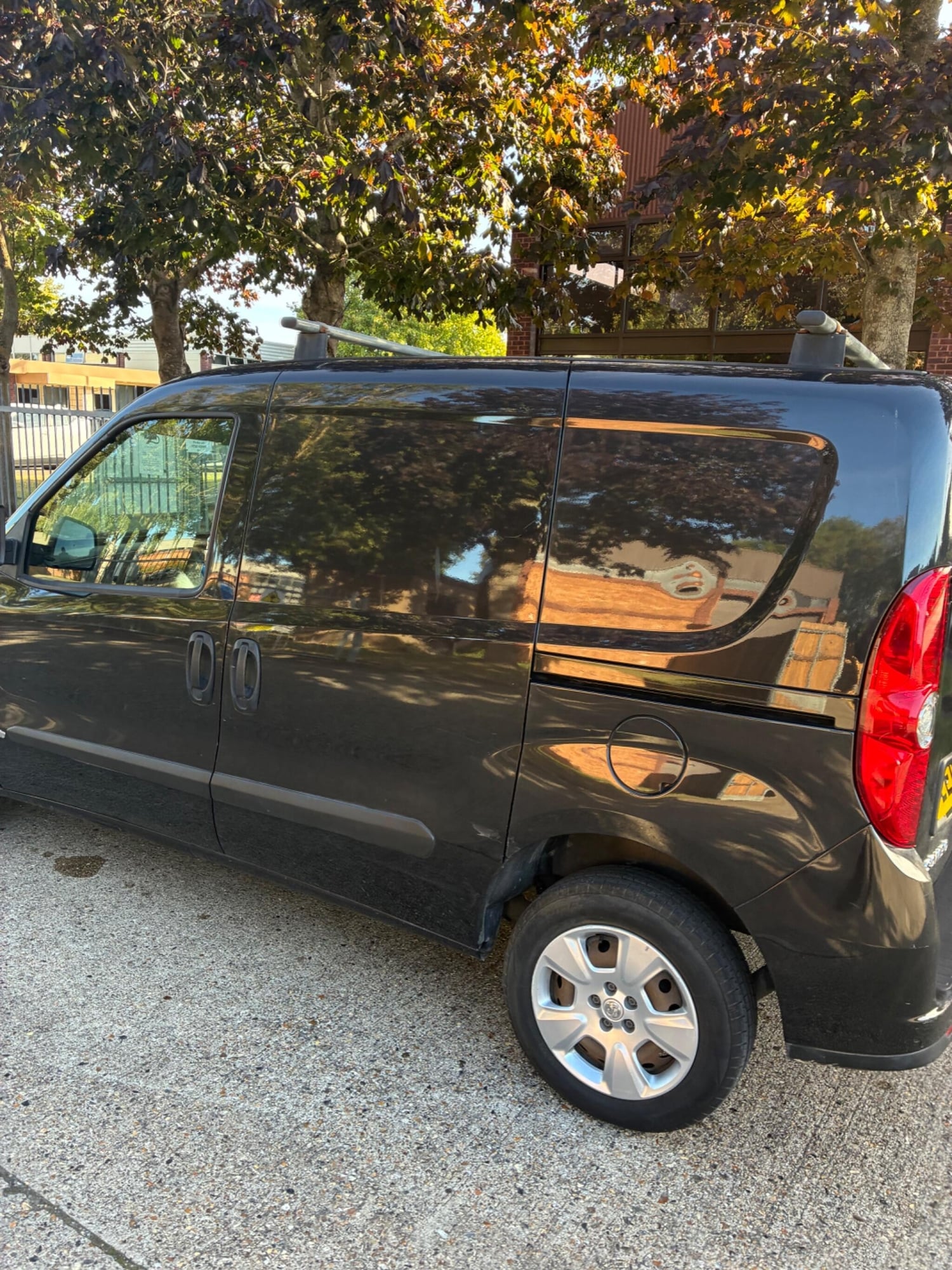 Vauxhall Combo 2018 - Vans & Commercial Vehicles in Reading