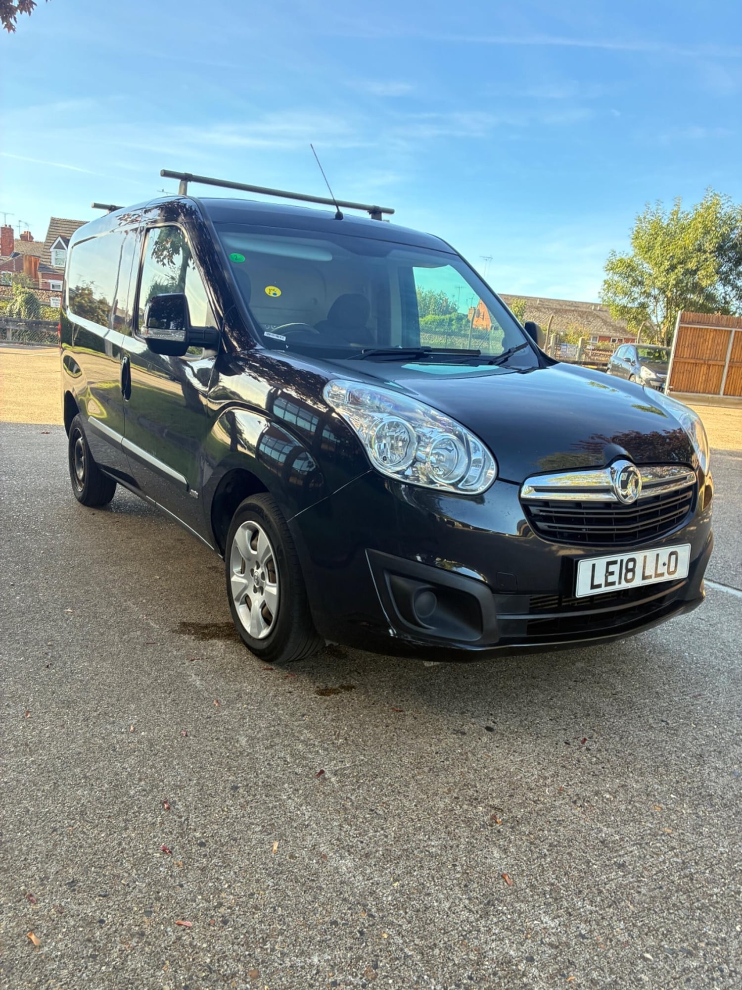 Vauxhall Combo 2018 - Vans & Commercial Vehicles