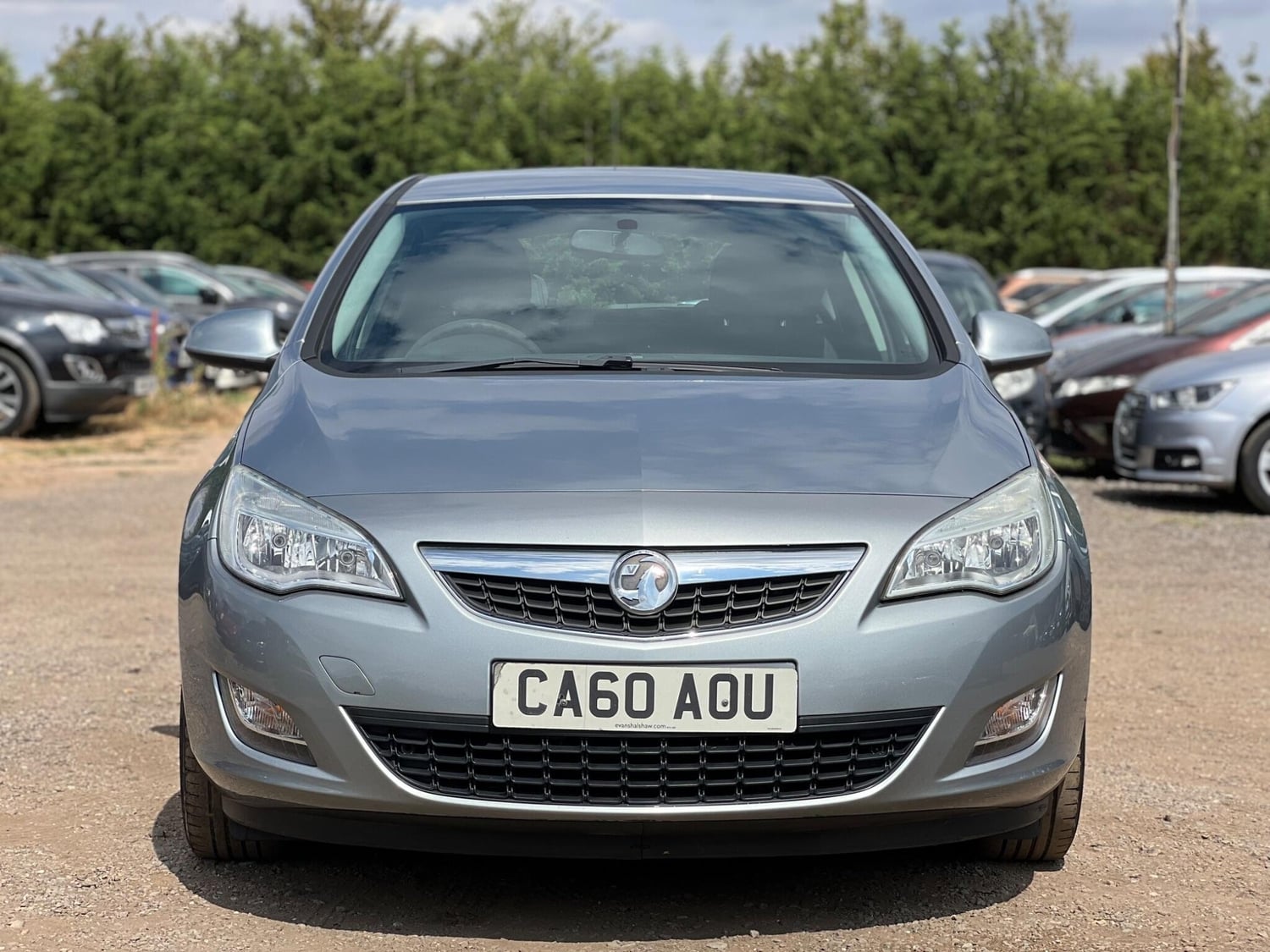 [ berth ]Vauxhall Astra
