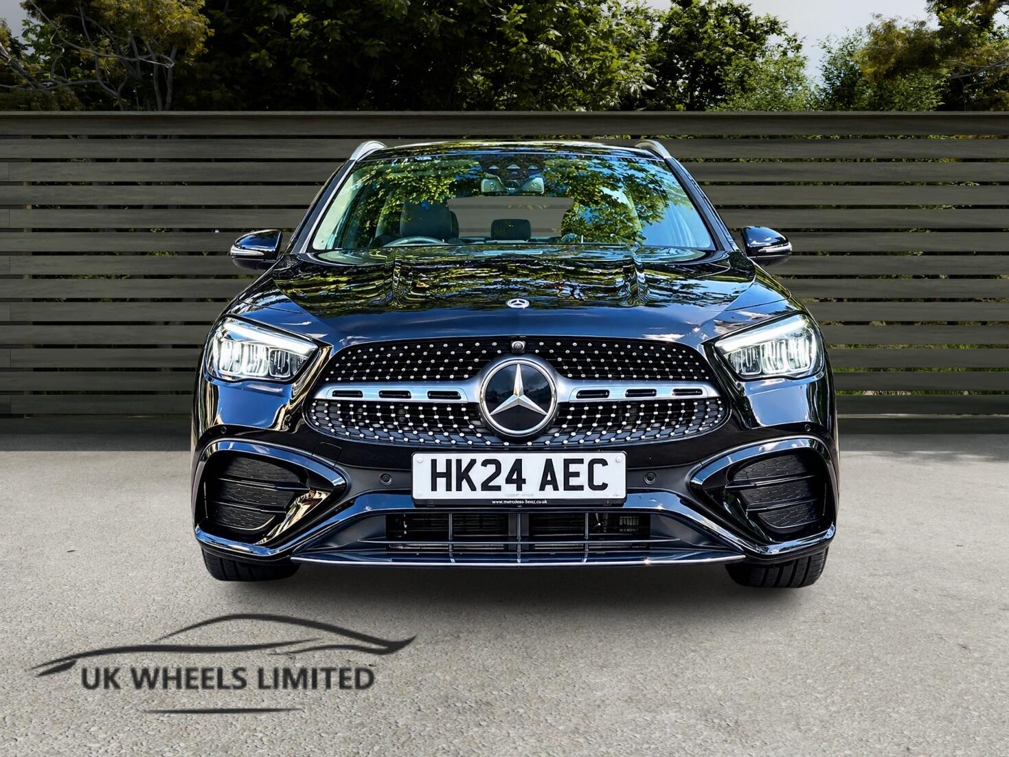 [ berth ]Mercedes-Benz GLA