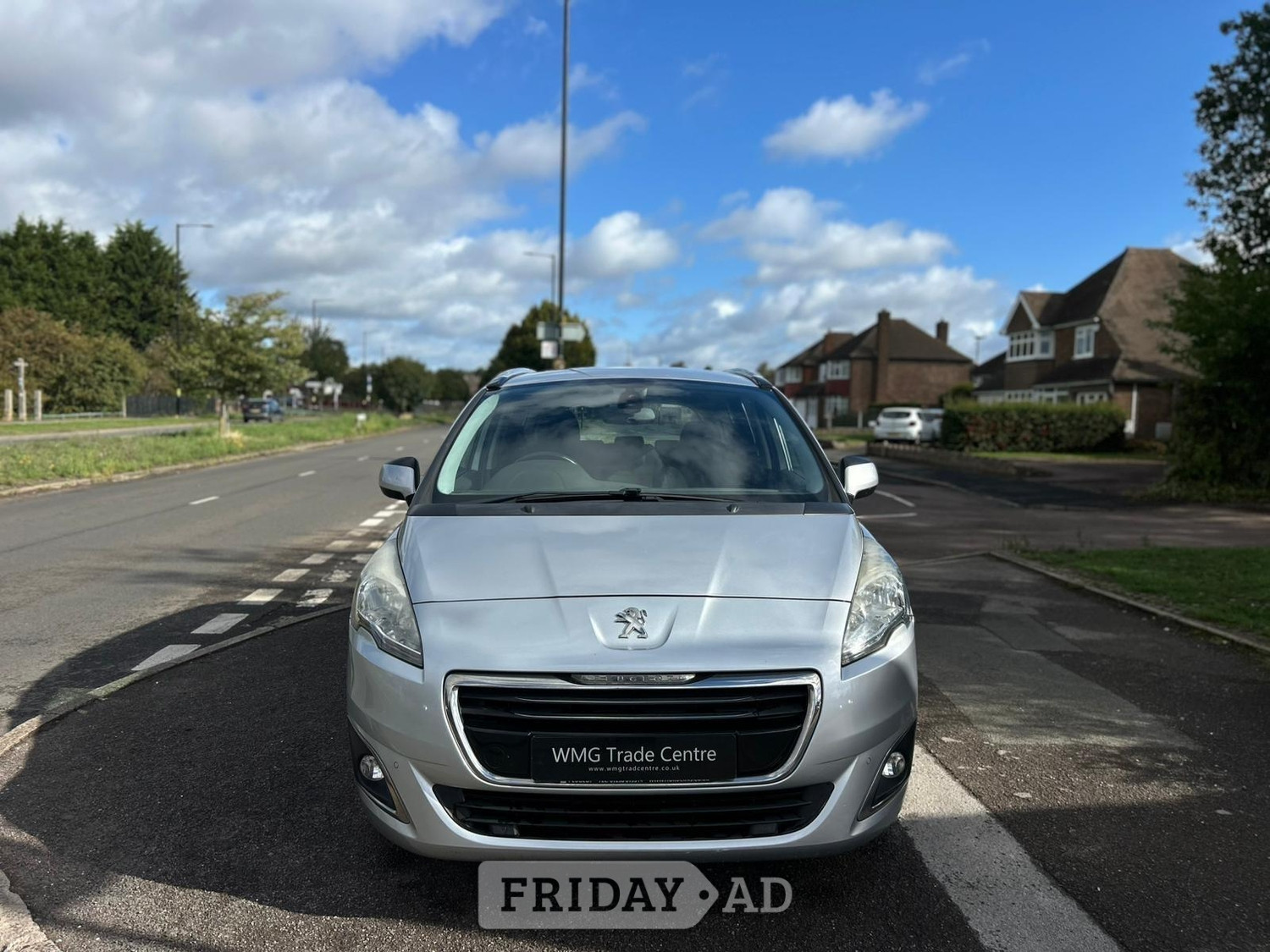 [ berth ]Peugeot 5008